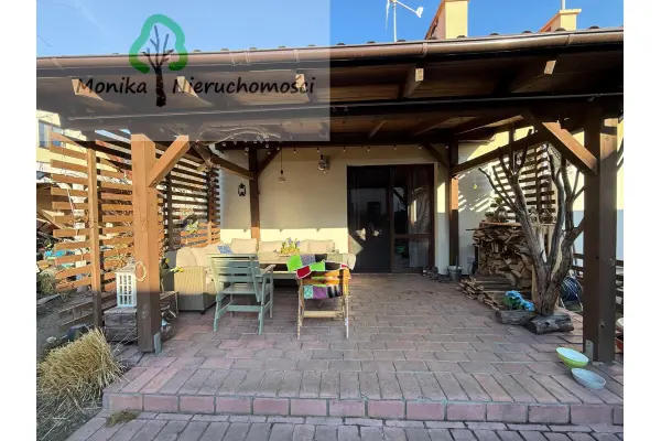 tczewski, Gniew, Sprzedam lub zamienię na siedlisko dom w zabudowie bliźniaczej - GNIEW