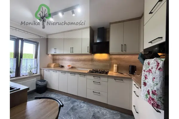 tczewski, Tczew, Partyzantów, 4 pokojowe mieszkanie po remoncie, garaż, wiata, ogród