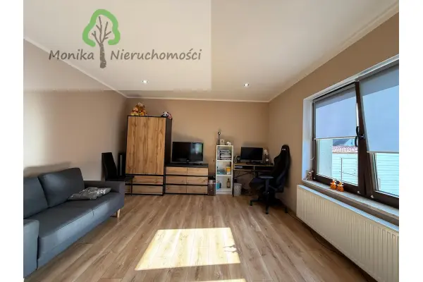 tczewski, Tczew, Partyzantów, 4 pokojowe mieszkanie po remoncie, garaż, wiata, ogród
